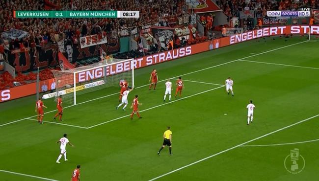 هدف ليفاندوفسكي فى مرمى باير ليفركوزن تعليق حفيظ دراجى