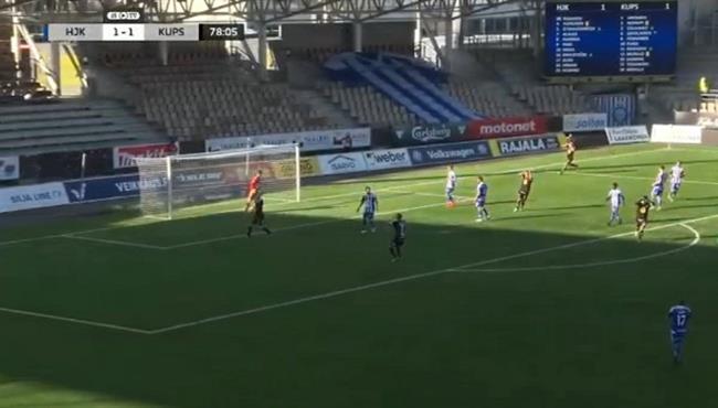 العارضه تحرم عبد الله السعيد من تسجيل هدف رائع امام هلسنكي