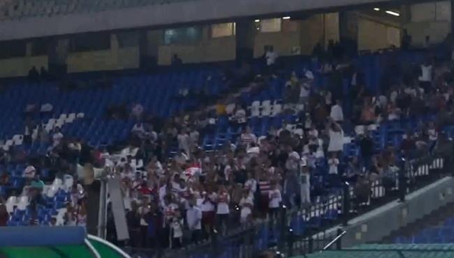 جماهير الزمالك تحيي حسام غالي قبل القمة