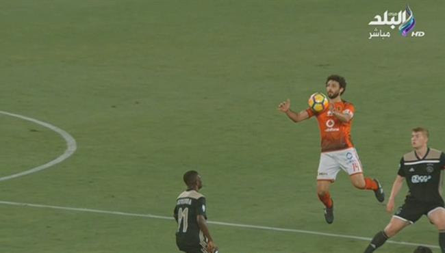 مهارة حسام غالى الرائعه فى مباراة اعتزاله