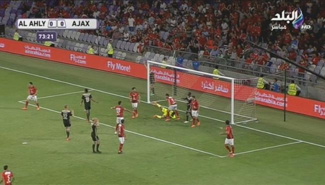 العارضه تحرم اياكس من تسجيل هدف امام الاهلى فى مباراة اعتزال حسام غالى