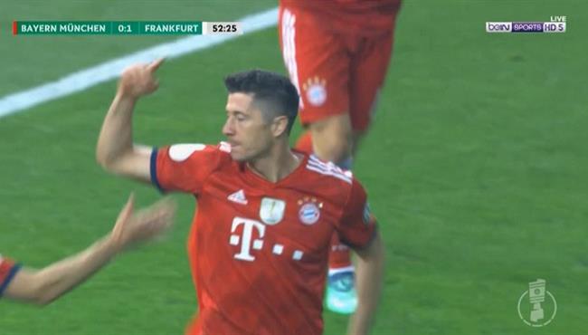 هدف ليفاندوفسكي فى مرمى فرانكفورت