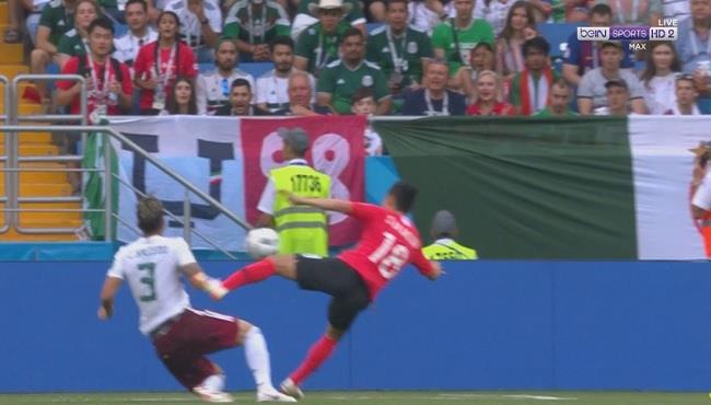 هل حرم الحكم كوريا الجنوبية من ركلة جزاء امام المكسيك