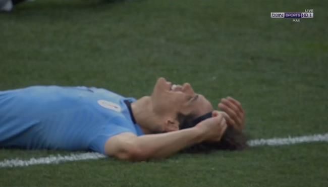 كافانى يهدر فرصه هدف مؤكد امام السعودية