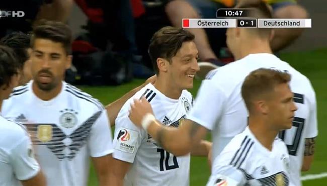 هدف مسعود اوزيل فى مرمى النمسا