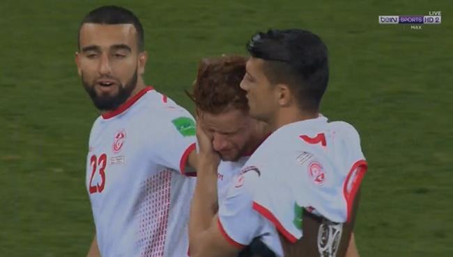حسره لاعبى تونس بعد الخساره امام انجلترا فى الوقت القاتل