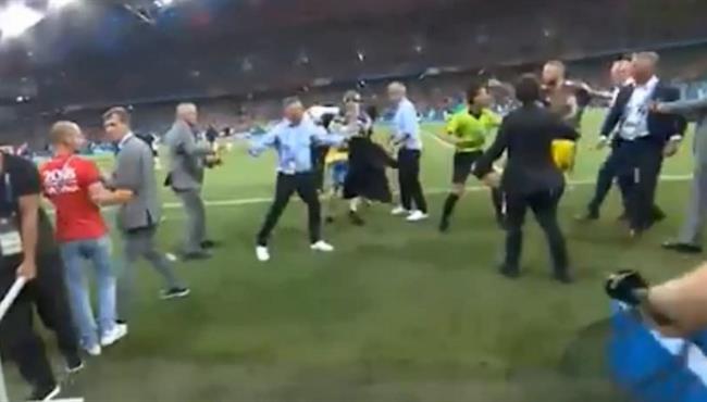 خناقة بين مدرب السويد ومدير منتخب المانيا بعد هدف كروس القاتل