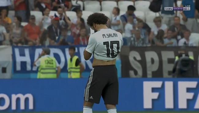 شاهد ماذا فعل محمد صلاح بعد مباراة مصر والسعودية