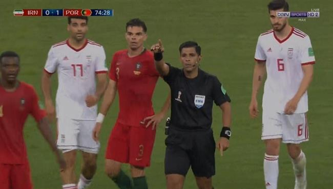 الحكم يرفض استخدام تقنية الفيديو فى لقطة مثيرة للجدل لايران امام البرتغال