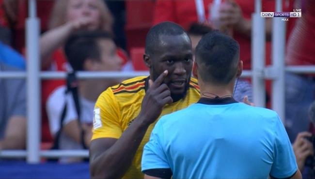 لوكاكو يطلب من الحكم عدم احتساب ركلة جزاء لبلجيكا امام تونس