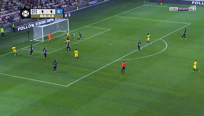 لاعب تشيلسي يهدر فرصة هدف محقق بطريقة غريبة