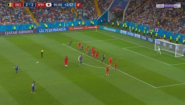 تصدى كورتورا الرائع لصاروخية هوندا فى مباراة بلجيكا واليابان