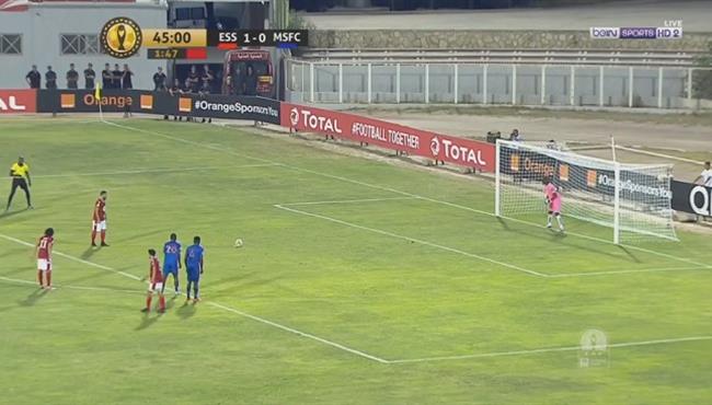 النجم الساحلى يهدر ركلة جزاء امام امبابان سوالوز