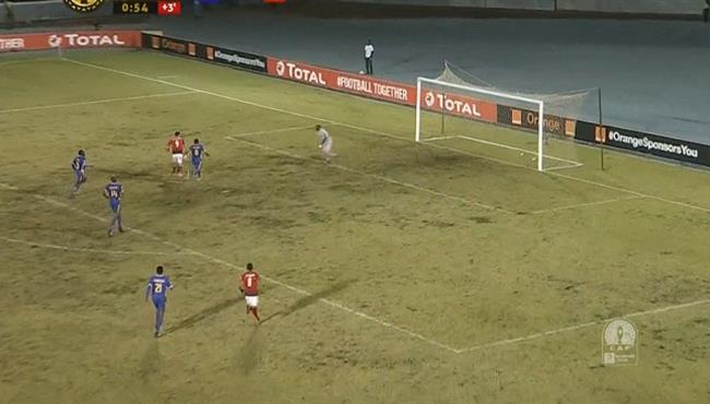 وليد ازارو يهدر فرصة هدف مؤكد امام تاونشيب