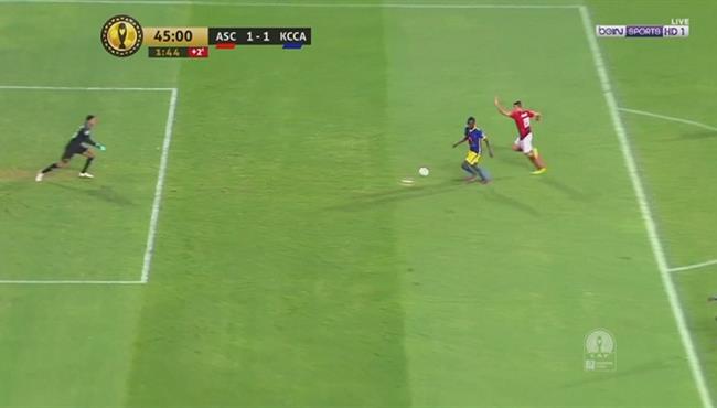 محمد الشناوى يتألق وينقذ مرمى الاهلى من هدف مؤكد لكمبالا سيتى