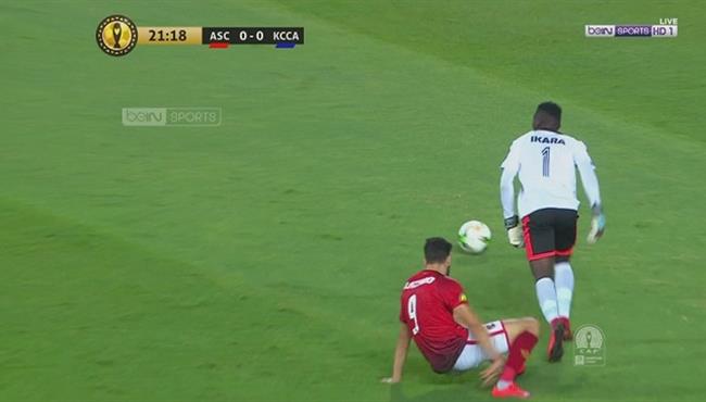 مراوغة حارس كمبالا سيتى لـ وليد ازارو