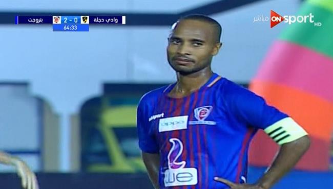 شيملس بيكلي يهدر فرصة هدف محقق امام وادي دجلة