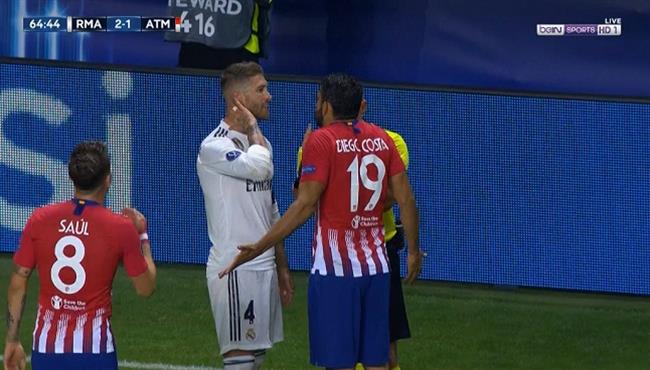 دييجو كوستا يضرب راموس على وجهه فى مباراة ريال مدريد واتليتكو مدريد