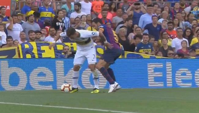 كوبرى رائع من لاعب بوكا جونيورز لبوسكيتس