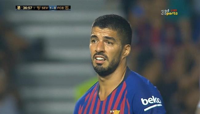 سواريز يهدر انفراد امام اشبيلة كأس السوبر الاسبانى