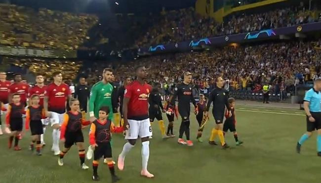 ملخص مباراة مانشستر يونايتد ويونج بويز بدورى ابطال اوروبا