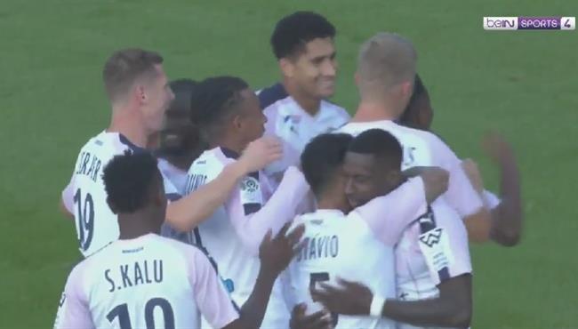 هدف رائع في مباراة بوردو وجانجون بالدوري الفرنسي