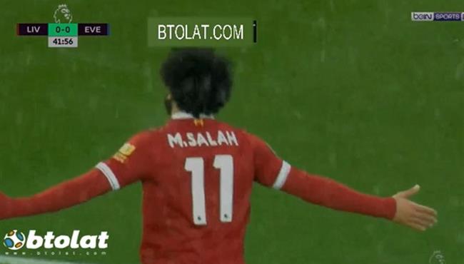 شاهد هدف محمد صلاح الفائز بجائزة بوشكاش 2018