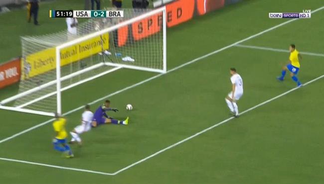 مدافع امريكا ينقذ هدف مؤكد لـ نيمار من على خط المرمى