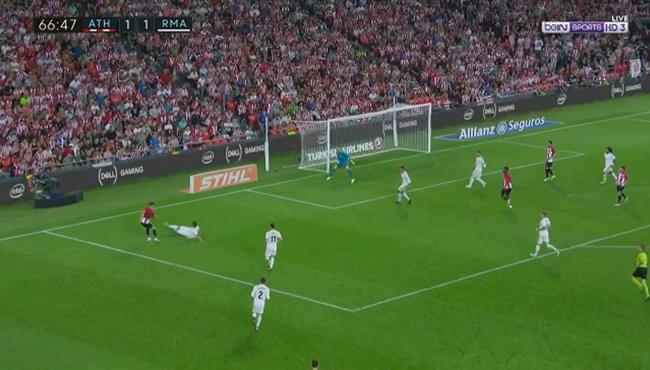 هل حرم الحكم اتلتيك بلباو من ركلة جزاء امام ريال مدريد