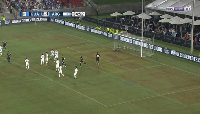 هدف الارجنتين الثانى الصاروخى فى مرمى جواتيمالا