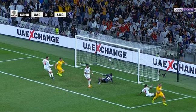 هدف استراليا الملغي امام الامارات في كأس اسيا