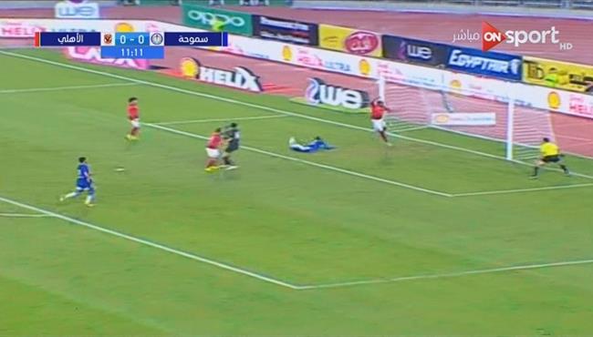 كوليبالي ينقذ الاهلي من هدف اول لـ سموحة من علي خط المرمي