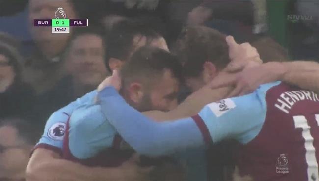 اهداف مباراة بيرنلي وفولهام 2 1 الدوري الانجليزي