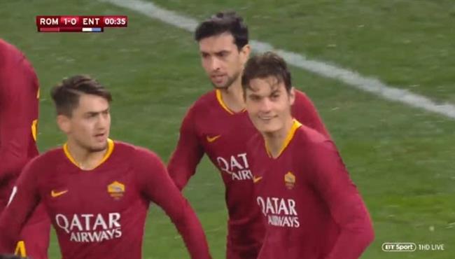 بعد 19 ثانية فقط باتريك شيك يسجل هدف ممتع بالكعب فى مباراة روما وفيرتوس إينتيلا