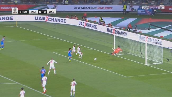 خالد عيسي ينقذ الامارات من هدف اول لـ الهند فى كأس اسيا