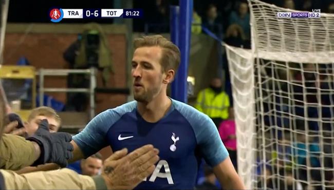 هدف هاري كين في مرمي ترانمير روفرز بـ كأس الاتحاد الانجليزي