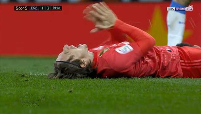 حارس اسبانيول يحرم لوكا مودريتش من تسجيل هدف