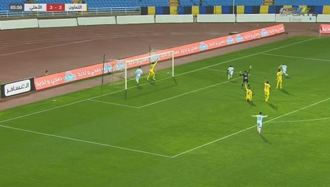 هدف اهلي جدة الرابع القاتل في مرمي التعاون 4 3 الدوري السعودي