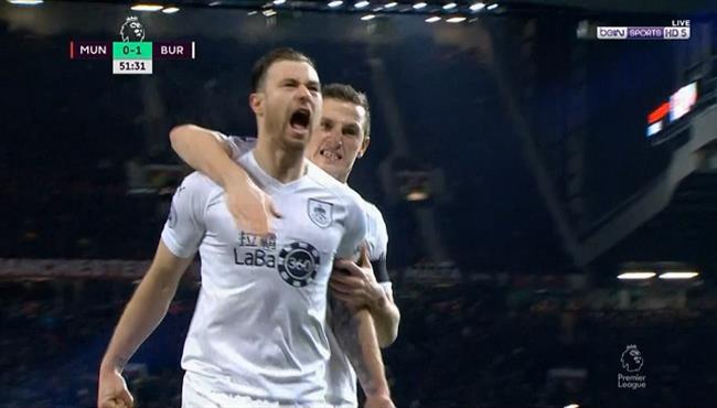 هدف بيرنلي الاول في مرمي مانشستر يونايتد بالدوري الانجليزي