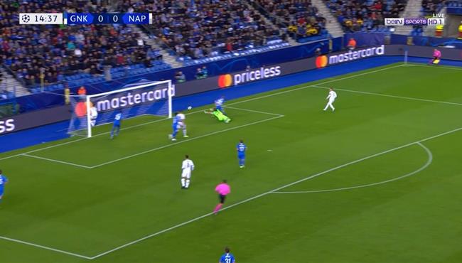 الحارس والقائم يحرمان نابولي من تسجيل هدف امام جينك بدوري ابطال اوروبا