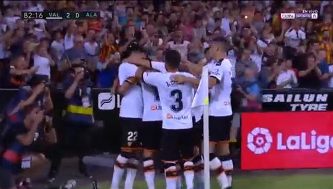 اهداف مباراة فالنسيا وديبورتيفو الافيس 2 1 الدوري الاسباني