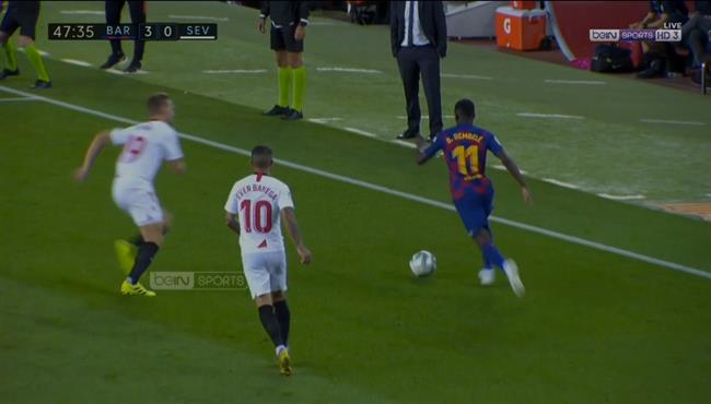 مرواغة رائعة من عثمان ديمبلي للاعب اشبيلية في الدوري الاسباني