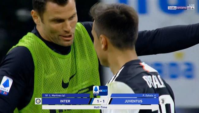 مشادة بين ديبالا وباديلي في مباراة يوفنتوس وانتر ميلان