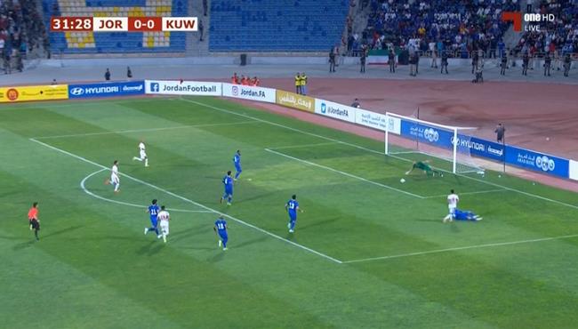 لاعب الاردن يهدر فرصة هدف اول امام الكويت في تصفيات كاس العالم اسيا