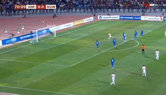 تصدى مذهل من حارس مرمى الكويت امام الاردن فى تصفيات كاس العالم اسيا