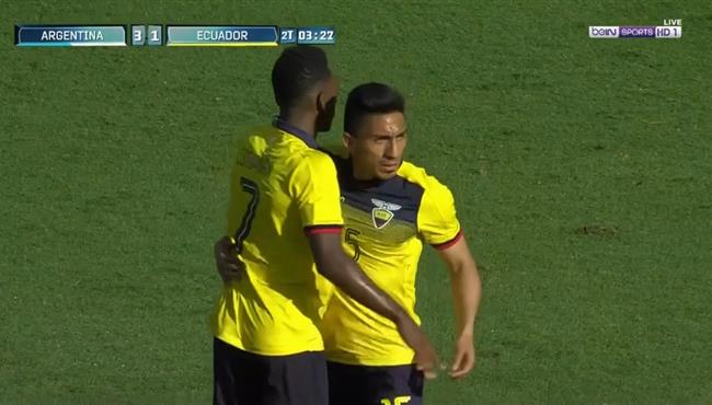 هدف الاكوادور المذهل في مرمي الارجنتين بتعليق حفيظ دراجي