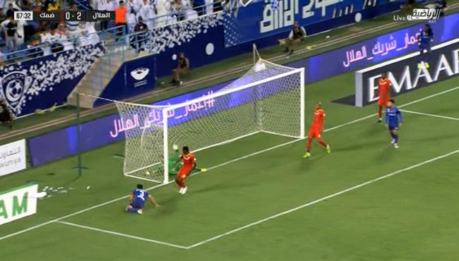 هدف الهلال الثالث في مرمي ضمك كارلوس ادواردو