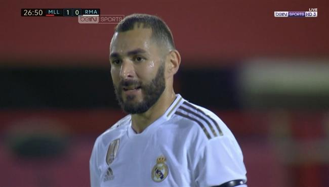 العارضة تحرم كريم بنزيما من تسجل هدف محقق امام ريال مايوركا