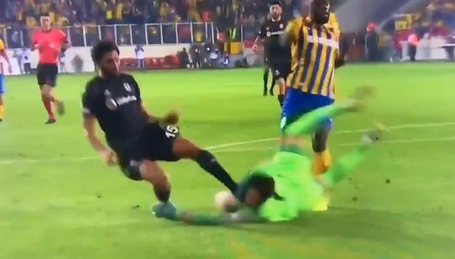 تدخل مرعب من محمد النني علي حارس أنقرة جوجو في الدوري التركي