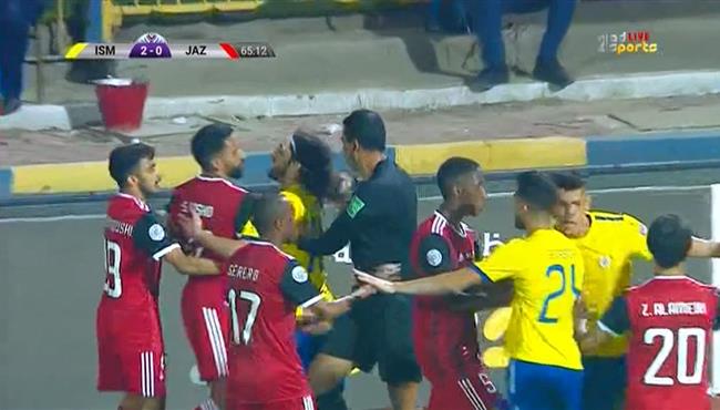 مشاده بين لاعبي الاسماعيلي ولاعبي الجزيرة ورد فعل عامر عبدالله